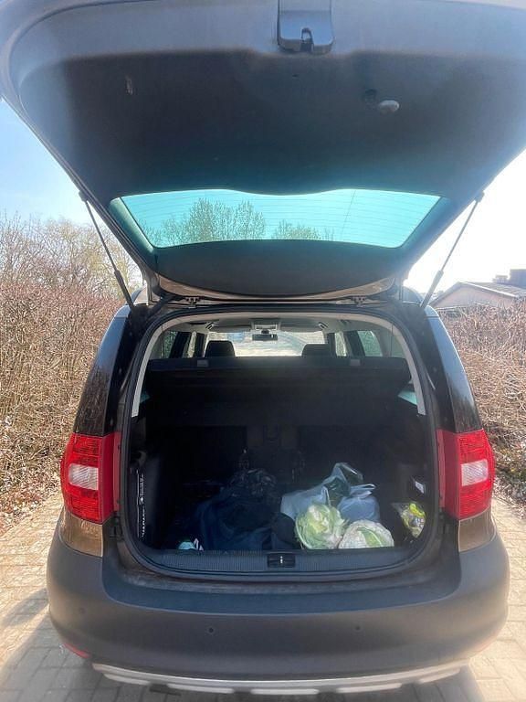 Gebraucht Skoda Yeti Plus Edition 105 PS (77 kW) 2012 Braun SUV