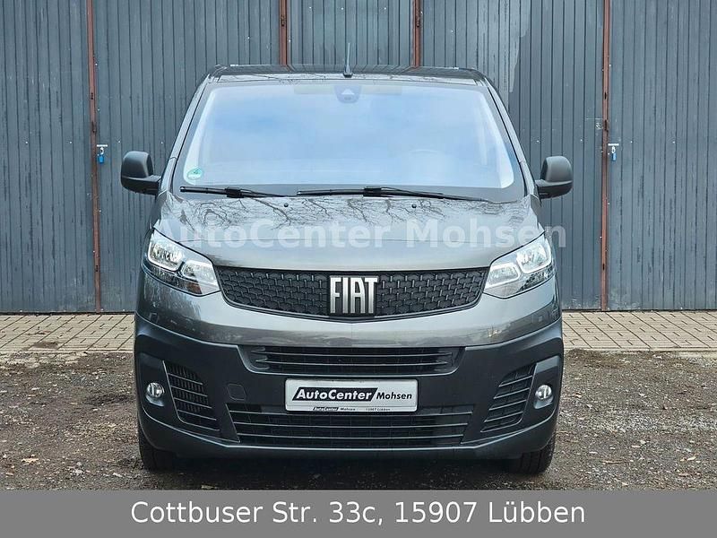 Gebraucht Fiat Scudo 144 PS (105 kW) 2022 Grau Van