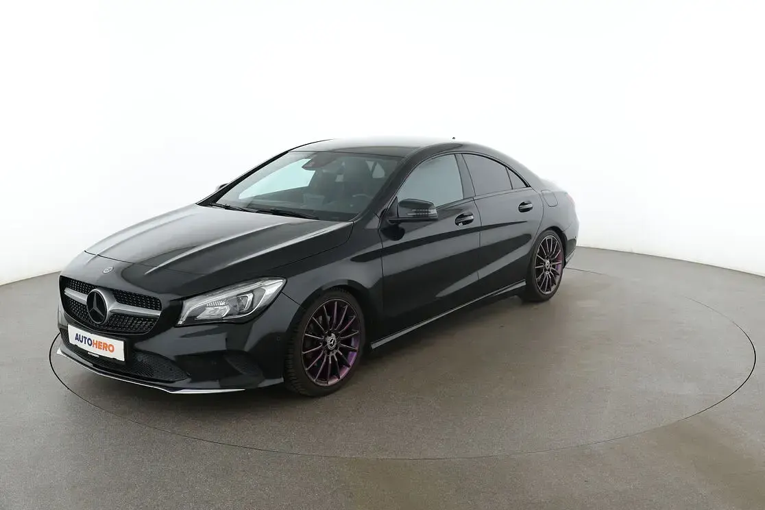 Gebraucht Mercedes CLA180 Urban 122 PS (89 kW) 2017 Coupé
