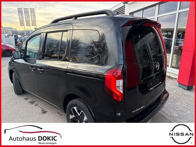 Neu Nissan Townstar Tekna 131 PS (96 kW) 2025 Schwarz Kombi