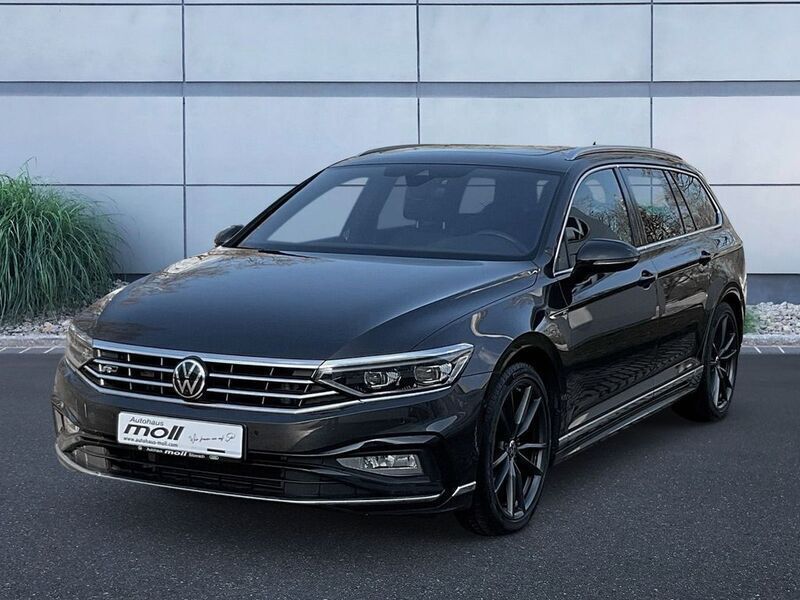 Mangangrau metallic Gebraucht 2023 VW Passat Elegance Kombi | 40.990 € - Bild 1/4
