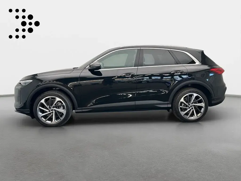 Gebraucht Audi Q5 Ambiente 204 PS (150 kW) 2025 Mythosschwarz metallic SUV