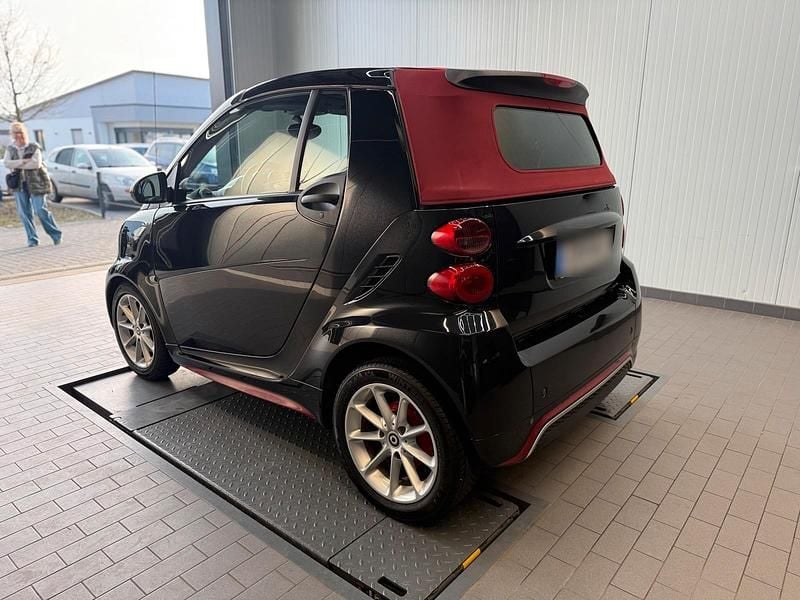 Gebraucht Smart ForTwo Cabrio 71 PS (52 kW) 2015 Schwarz Cabrio