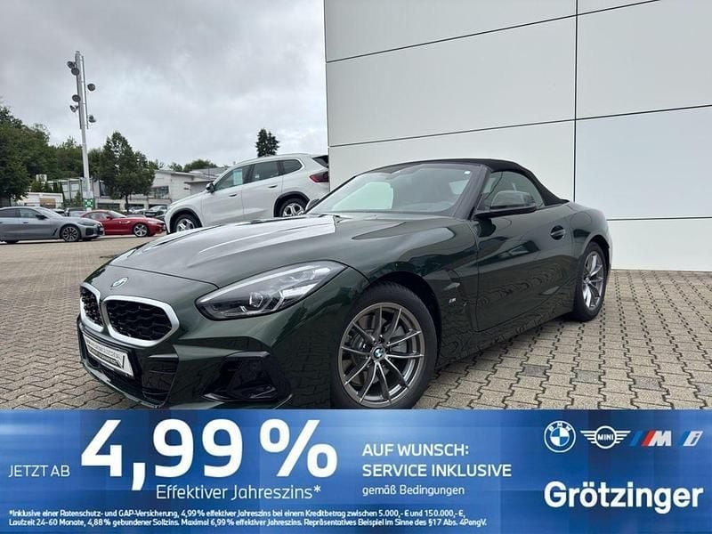Grün Gebraucht 2024 BMW Z4 M Sport Cabrio | 40.220 € (Superpreis) - Bild 1/4