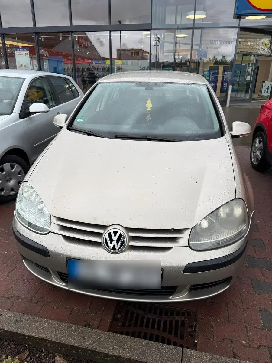 Gebraucht VW Golf V 75 PS (55 kW) 2004 Beige Kleinwagen