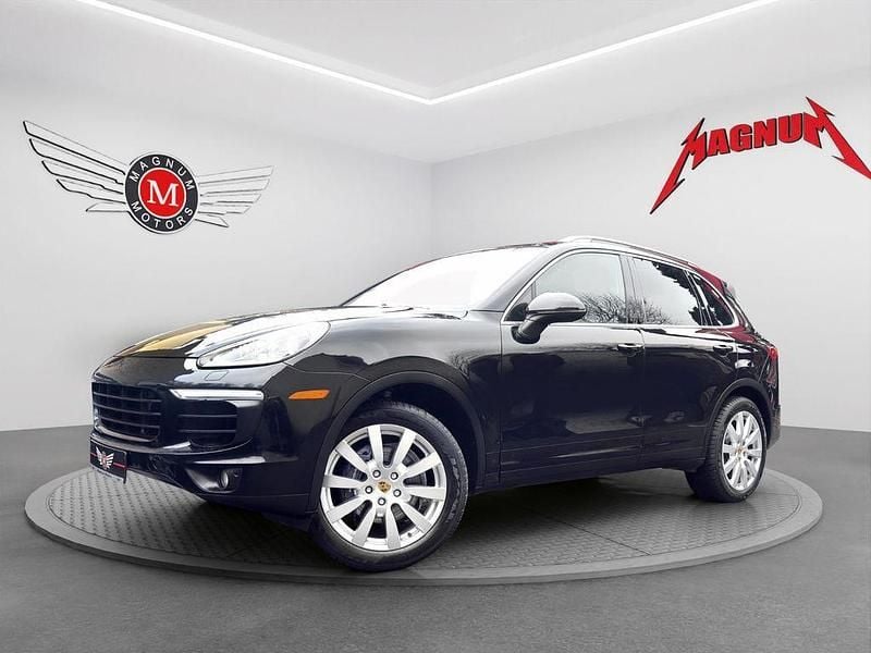 Gebraucht Porsche Cayenne 262 PS (192 kW) 2016 Tiefschwarz SUV