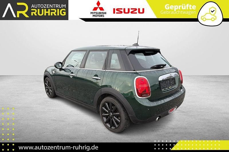 Gebraucht Mini ONE 102 PS (75 kW) 2018 Grün Kleinwagen