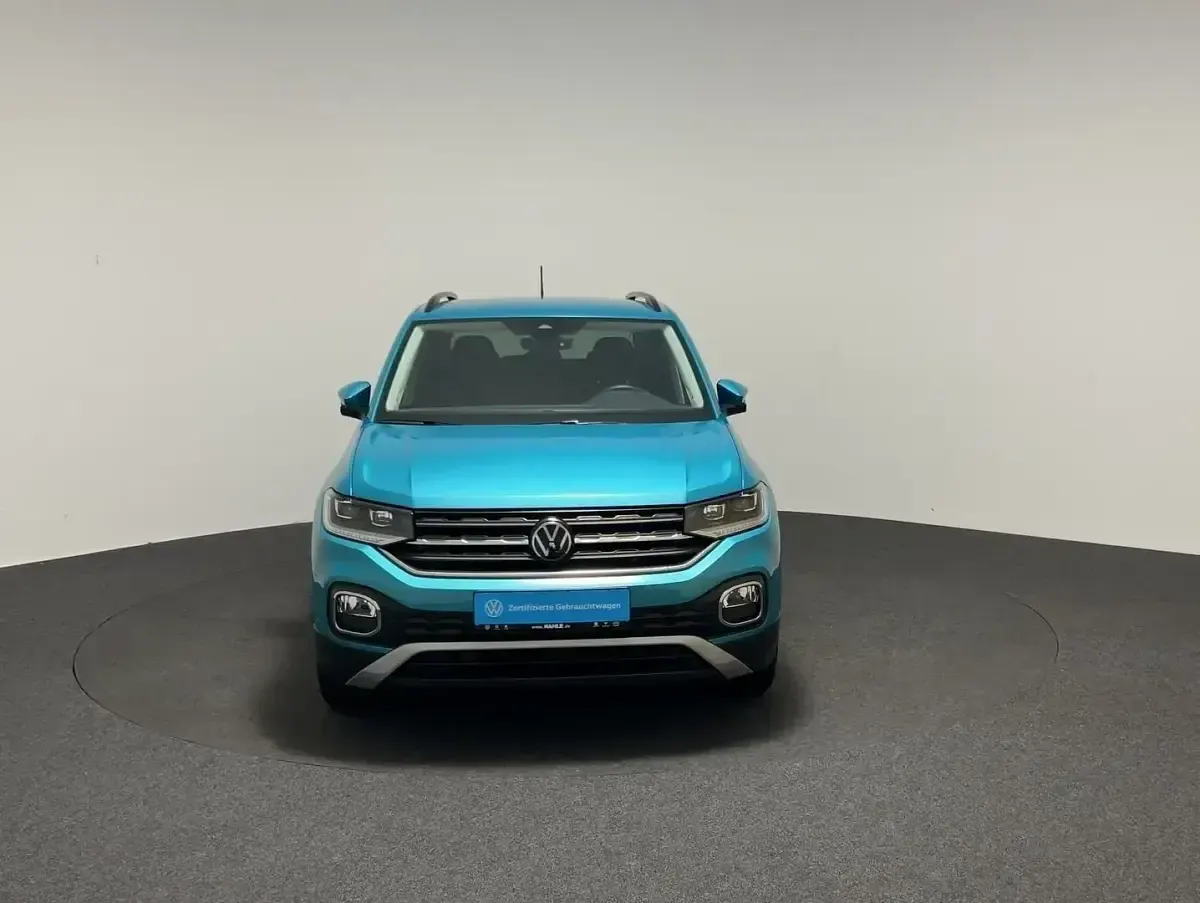Gebraucht VW T-Cross Move 81 PS (59 kW) 2023 Grün SUV