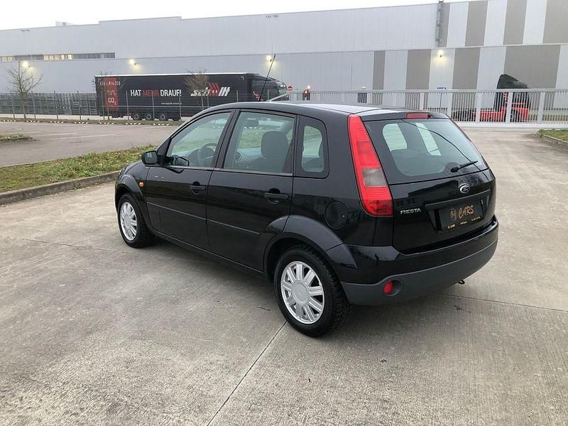 Gebraucht Ford Fiesta Style 80 PS (58 kW) 2003 Schwarz Limousine