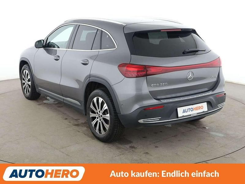 Gebraucht Mercedes EQA350 Progressive 214 kW (292 PS) 2023 Mountaingrau SUV