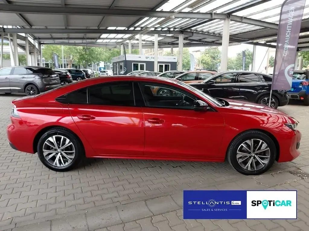Gebraucht Peugeot 508 Allure 131 PS (96 kW) 2022 Rot Limousine