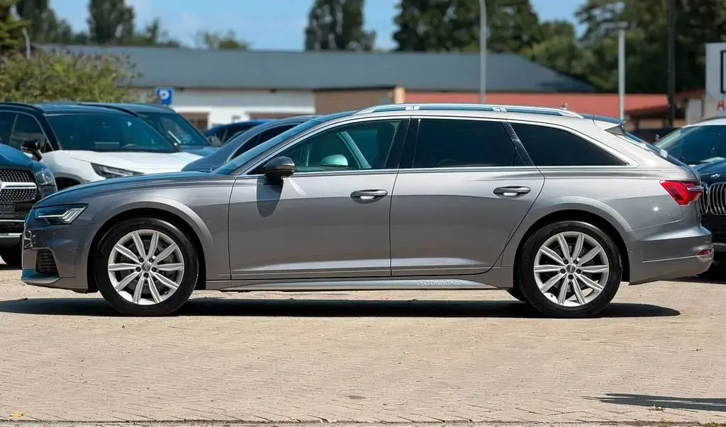 Gebraucht Audi A6 Allroad Basis 349 PS (256 kW) 2020 Taifungrau metallic Kombi