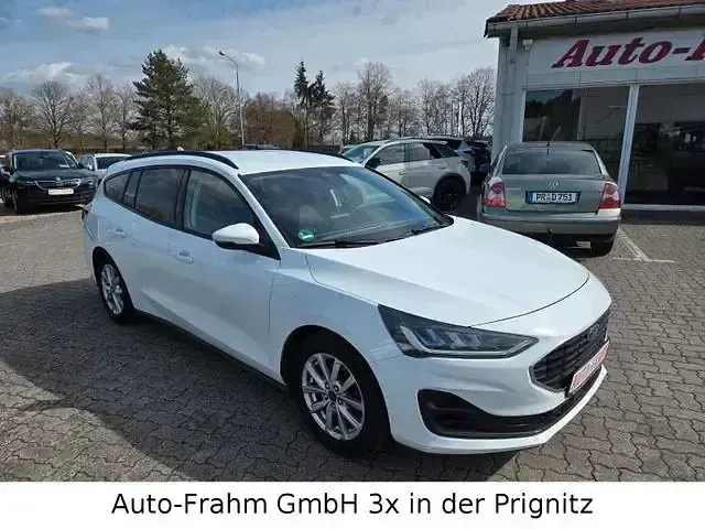 Occasion Ford Focus Cool & Connect 120 ch (88 kW) 2022 Blanc Break