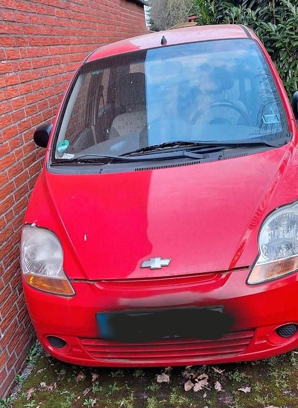 Gebraucht Chevrolet Matiz 51 PS (37 kW) 2009 Rot Kleinwagen