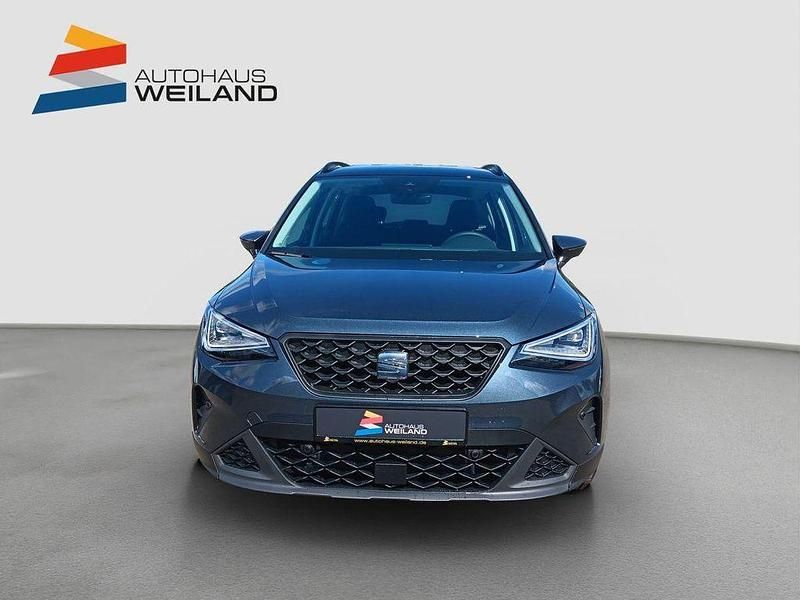 Neu Seat Arona Style 116 PS (85 kW) 2025 Magnetic grau metallic / dach midnight schwarz metallic SUV