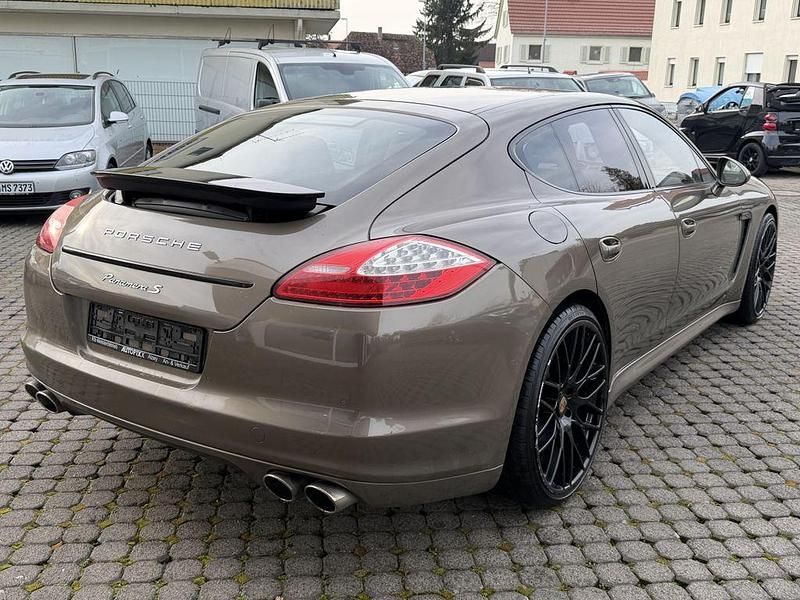 Gebraucht Porsche Panamera S 400 PS (294 kW) 2010 Topasbraunmetallic Limousine