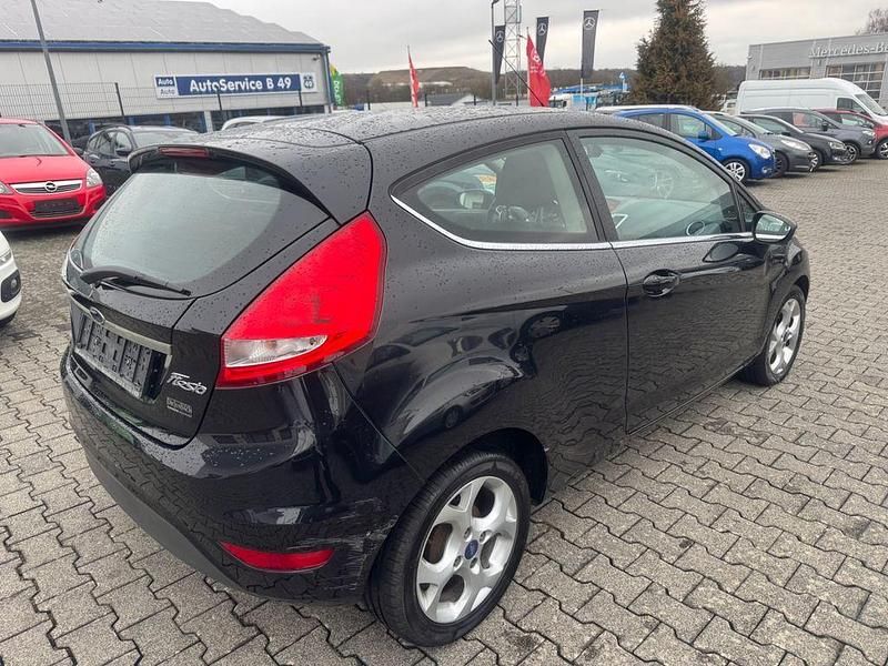 Gebraucht Ford Fiesta Titanium 82 PS (60 kW) 2009 Schwarz Kleinwagen