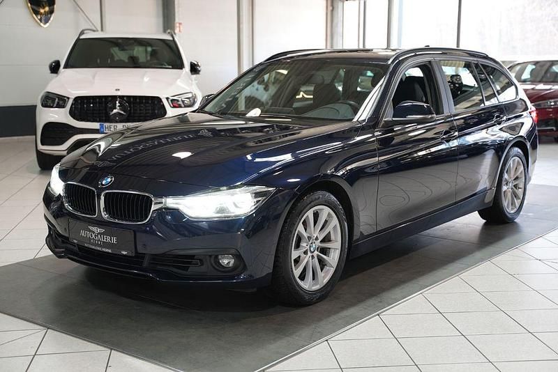 Gebraucht BMW 330 Advantage 252 PS (185 kW) 2016 Blau Kombi
