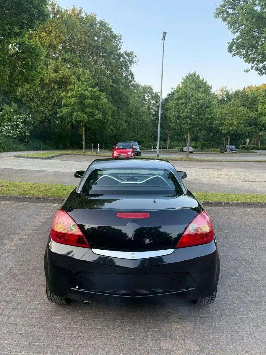Gebraucht Opel Tigra 90 PS (66 kW) 2005 Schwarz Cabrio