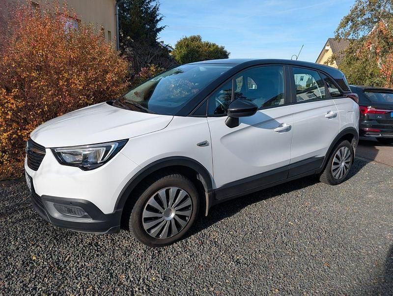 Weiß Gebraucht 2018 Opel Crossland Edition SUV | 9.700 € (Guter Preis) - Bild 1/4