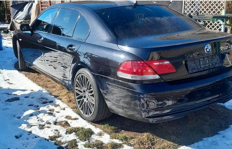 Gebraucht BMW 750L 367 PS (269 kW) 2006 Schwarz Limousine