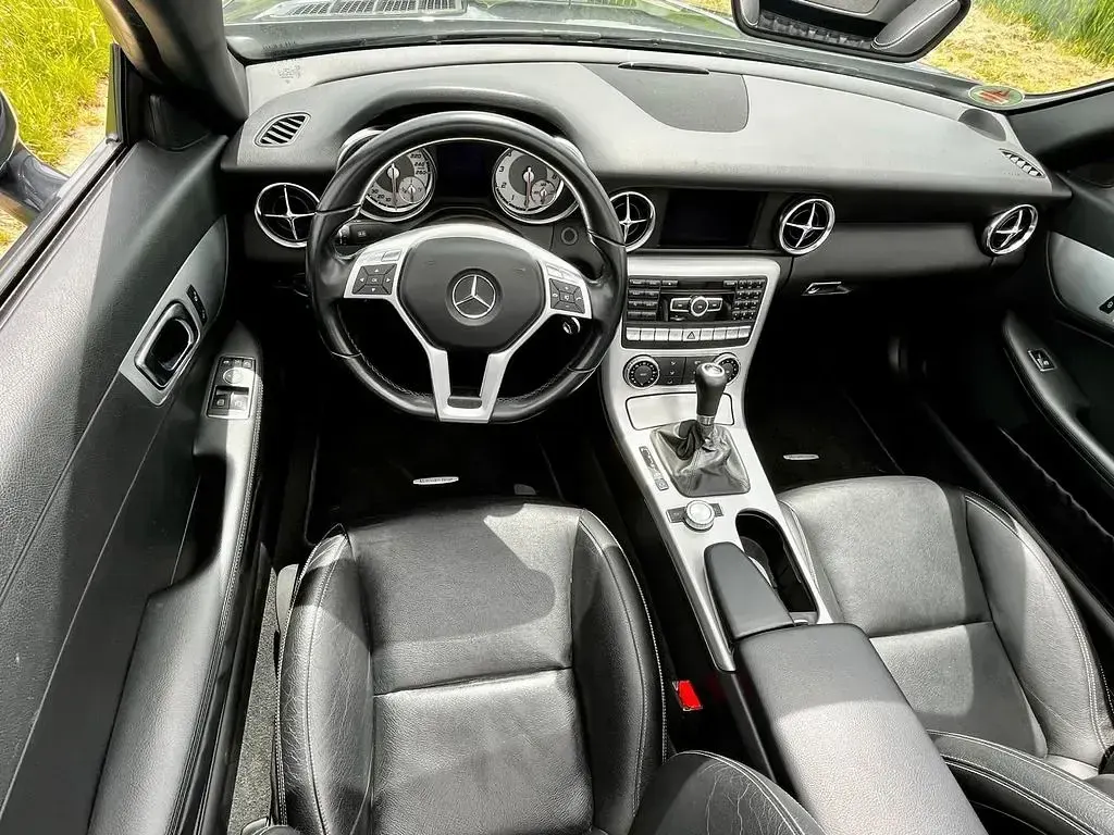 Gebraucht Mercedes SLK250 AMG Edition 1 204 PS (150 kW) 2012 Grau Cabrio