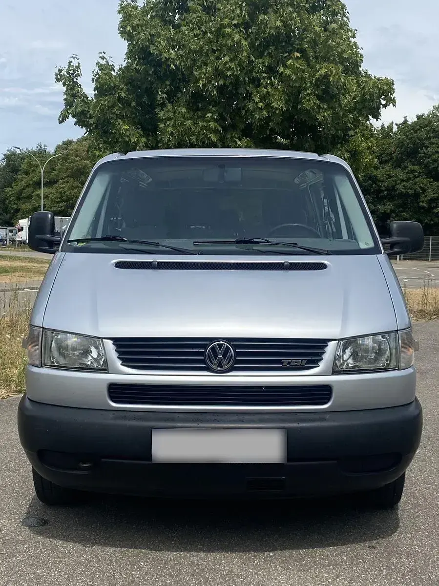 Gebraucht VW T4 102 PS (75 kW) 2001 Silber Van