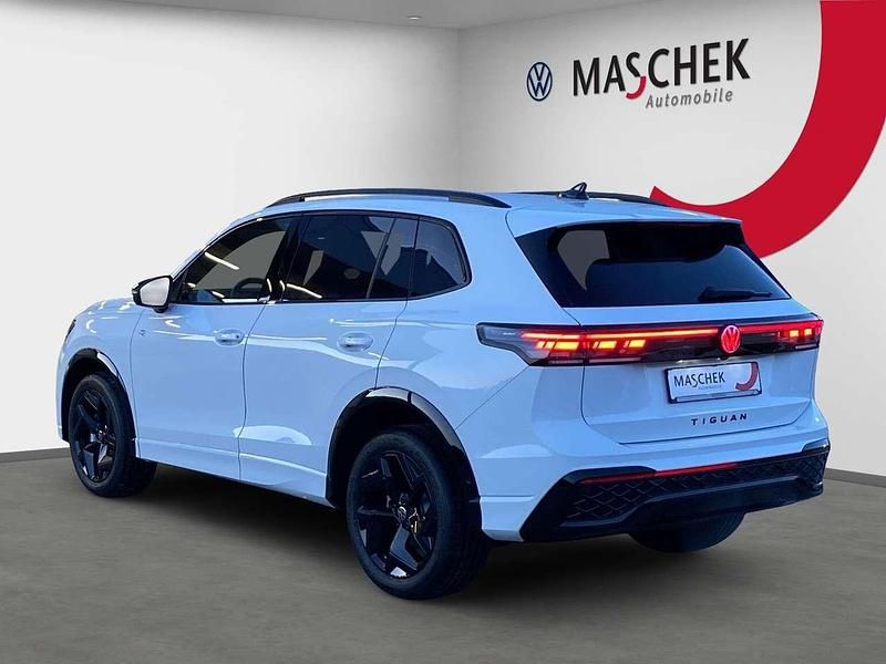 Neu VW Tiguan Style 193 PS (141 kW) 2026 Pure white uni SUV