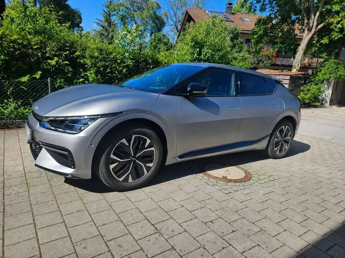 Gebraucht Kia EV6 GT-Line 167 kW (228 PS) 2022 Grau SUV