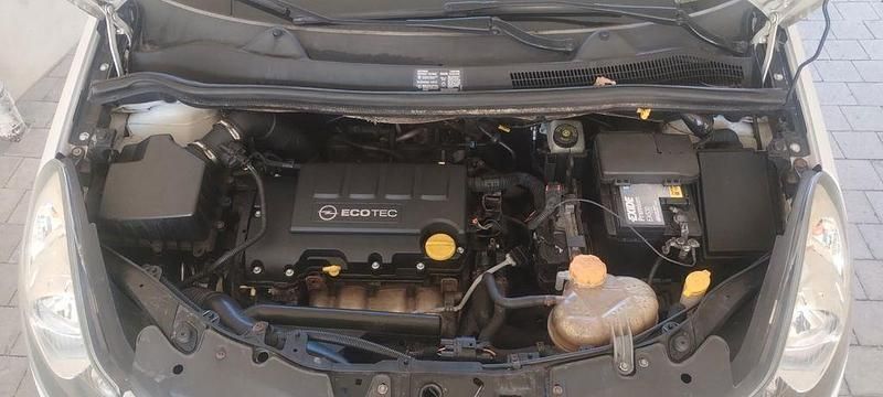 Gebraucht Opel Corsa OPC 101 PS (74 kW) 2010 Weiß Kleinwagen