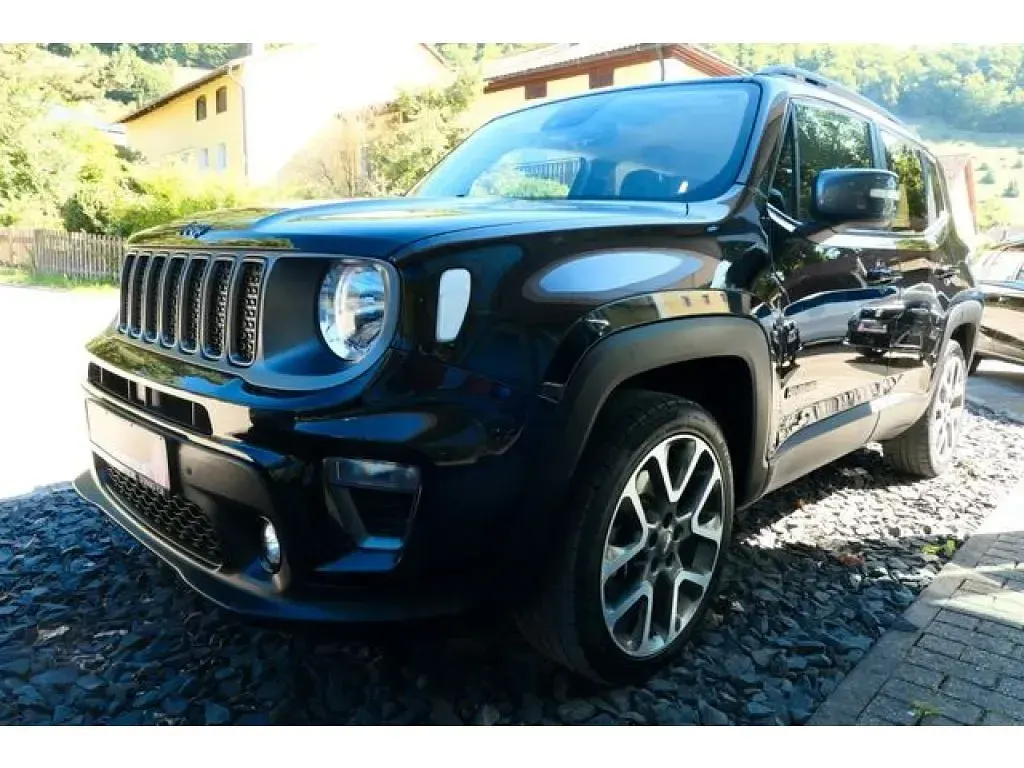Gebraucht Jeep Renegade 179 PS (131 kW) 2022 Black clear coat SUV