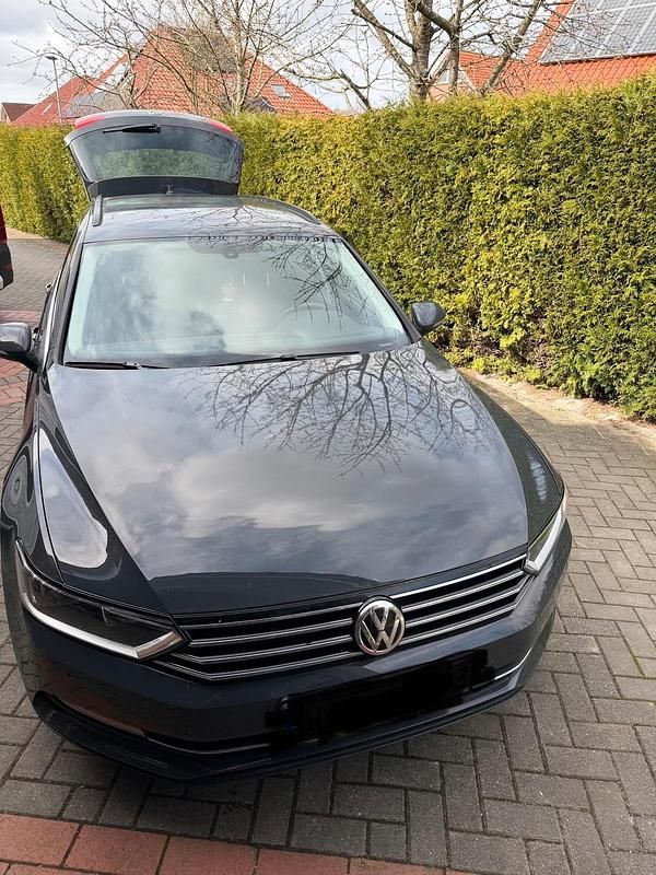 Gebraucht VW Passat Comfortline 150 PS (110 kW) 2015 Grau Kombi