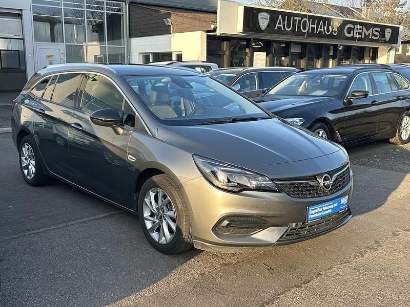 Quarz grau Gebraucht 2021 Opel Astra Elegance Kombi | 9.490 € (Guter Preis) - Bild 1/4