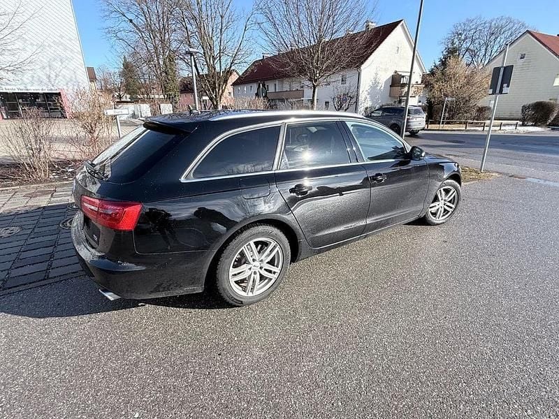 Gebraucht Audi A6 204 PS (150 kW) 2014 Schwarz Kombi