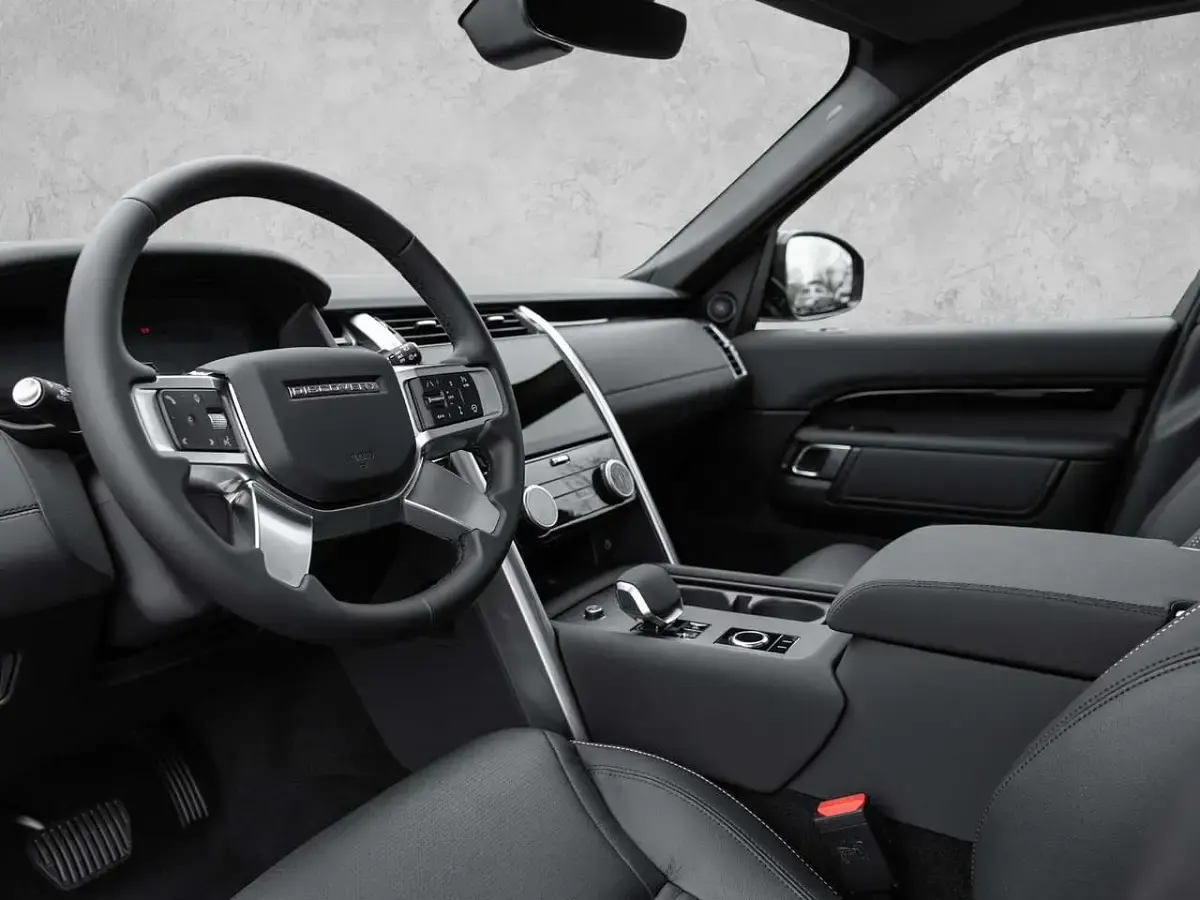 Gebraucht Land Rover Discovery S 249 PS (183 kW) 2025 Schwarz SUV