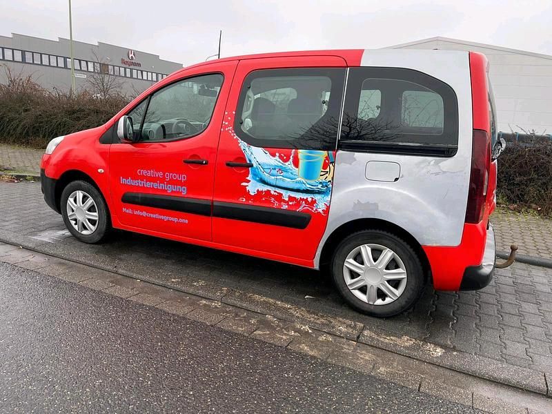 Gebraucht Peugeot Partner 92 PS (67 kW) 2013 Grau Van / Kleinbus