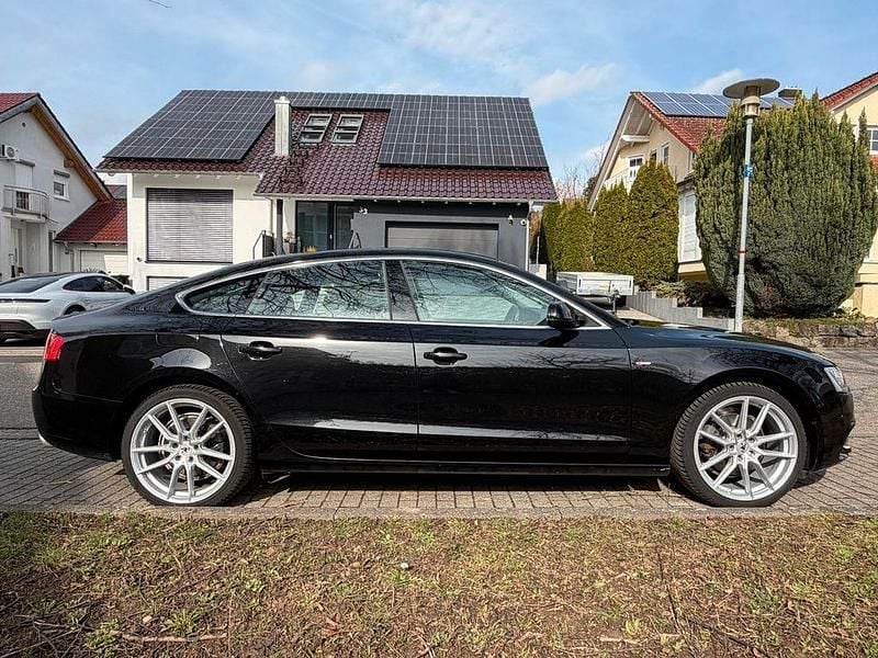Gebraucht Audi A5 Sportback 170 PS (125 kW) 2015 Schwarz Kleinwagen
