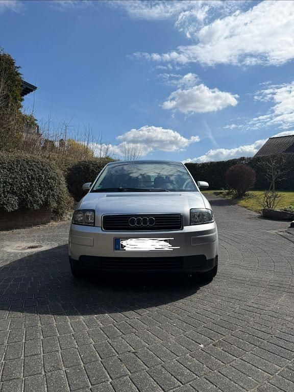 Gebraucht Audi A2 75 PS (55 kW) 2004 Silber Kleinwagen
