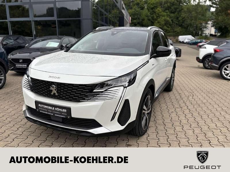 Weiss perla glänzend Gebraucht 2021 Peugeot 3008 Allure SUV | 25.890 € (Teuer) - Bild 1/4