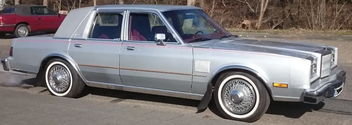 Gebraucht Chrysler New Yorker 152 PS (111 kW) 1987 Silber Limousine