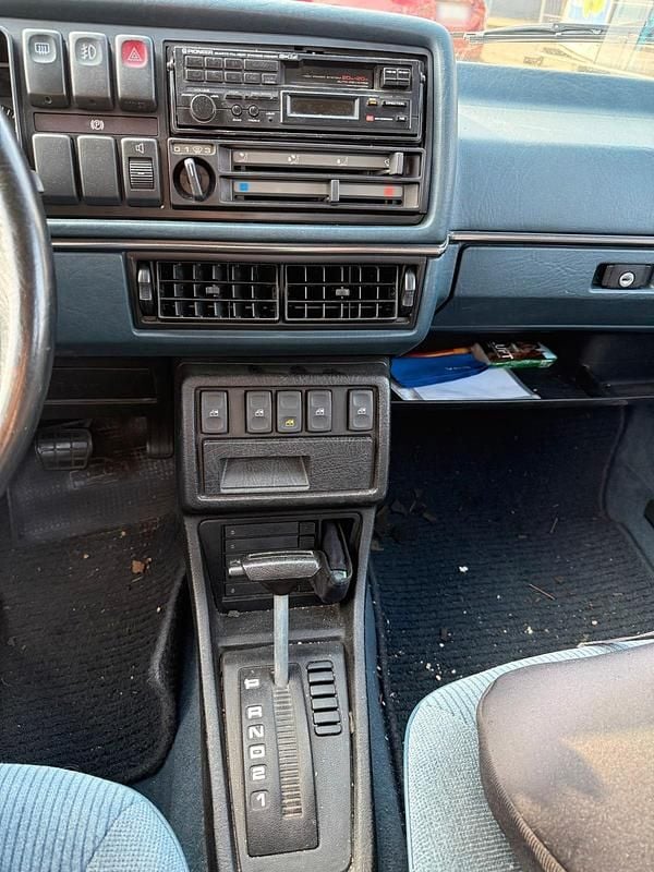 Gebraucht VW Golf II 90 PS (66 kW) 1984 Blau Kleinwagen