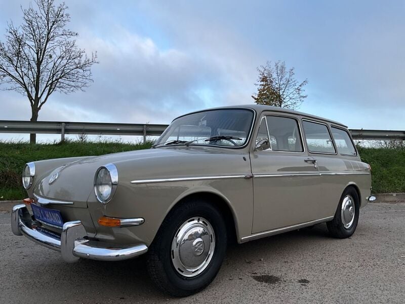 Beige Gebraucht 1965 VW Type 3 Limousine | 22.000 € - Bild 1/4