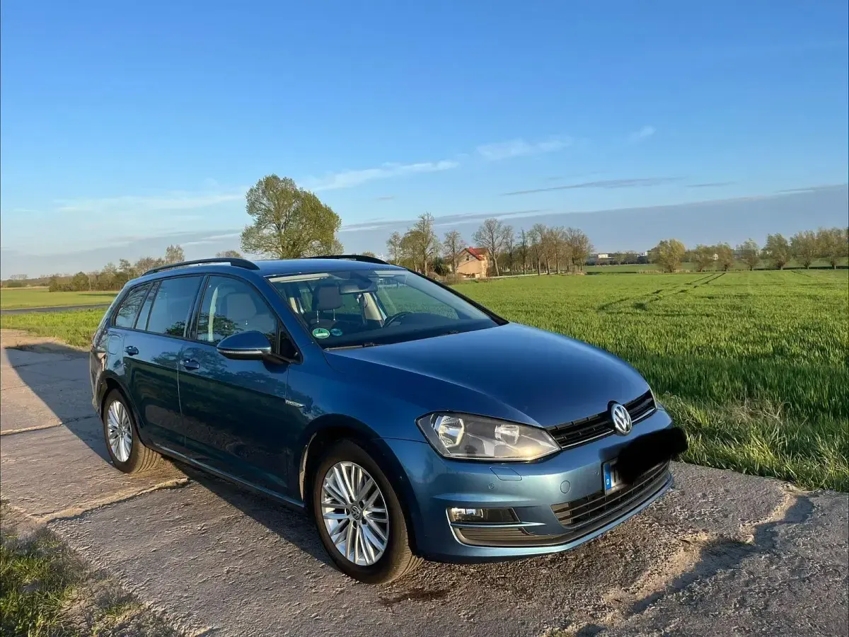 Second-hand VW Golf VII Cup 110 CP (80 kW) 2015 Albastru Break