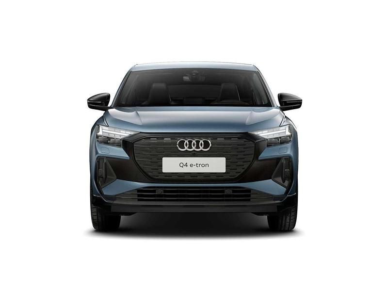Gebraucht Audi Q4 e-tron S-Line 210 kW (286 PS) 2025 Geysirblau metallic SUV