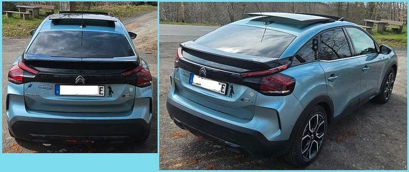 Gebraucht Citroën e-C4 Shine 100 kW (136 PS) 2021 Blau Limousine