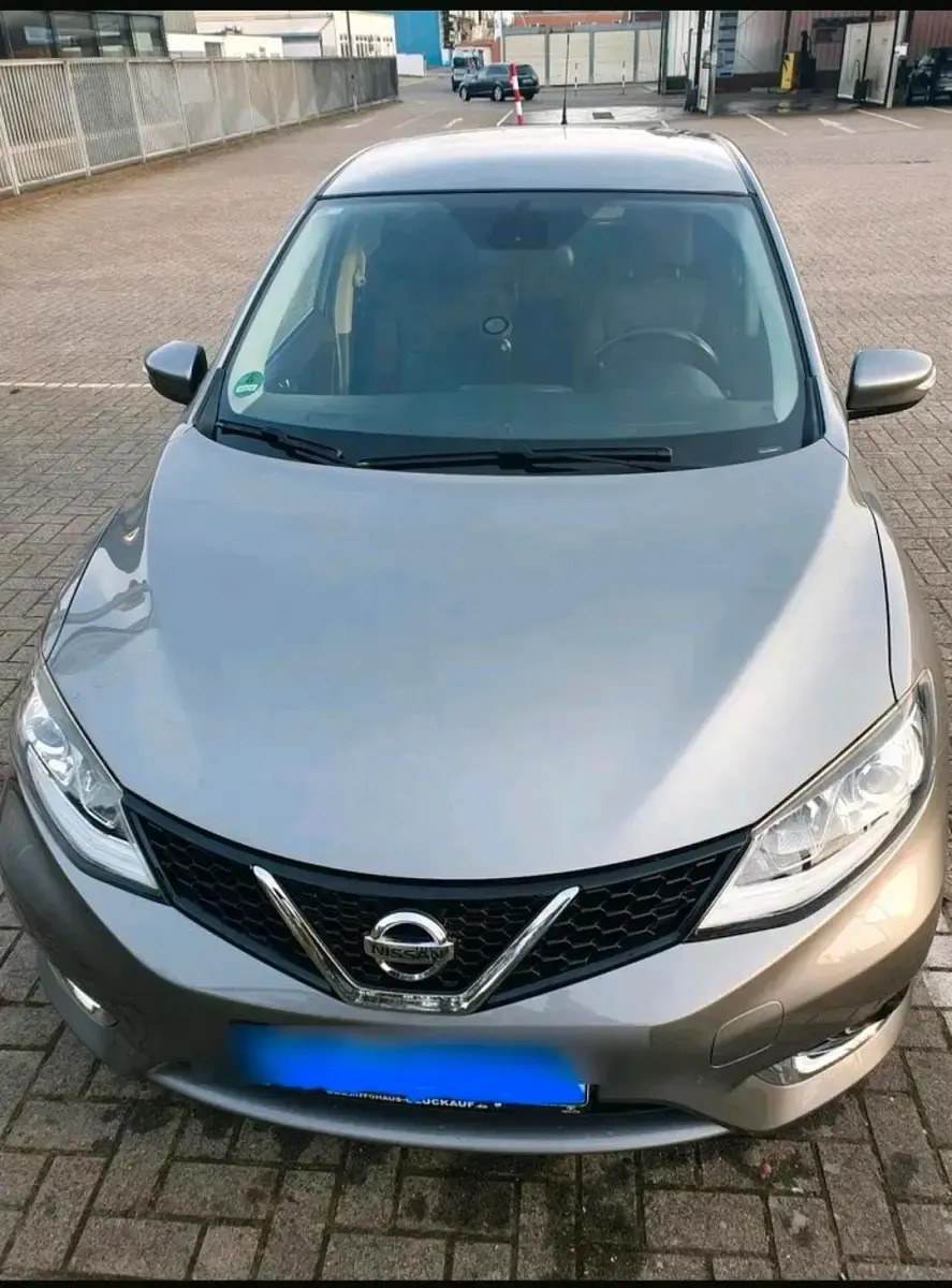 Gebraucht Nissan Pulsar Acenta 116 PS (85 kW) 2015 Grau Kleinwagen