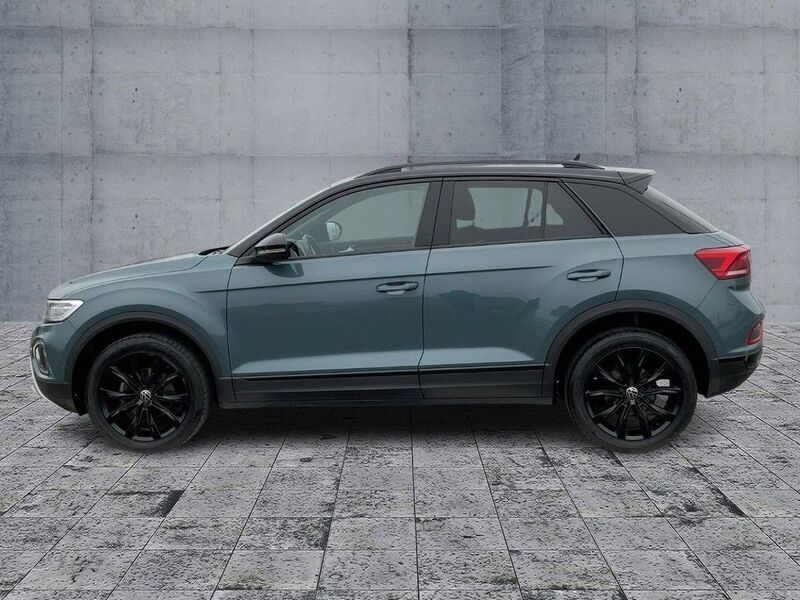 Gebraucht VW T-Roc Style 116 PS (85 kW) 2023 Petroleum blue metallic SUV