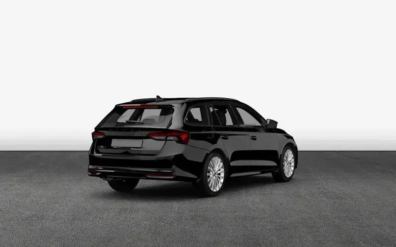 Neu Skoda Octavia SportLine 150 PS (110 kW) 2026 Schwarz Kombi