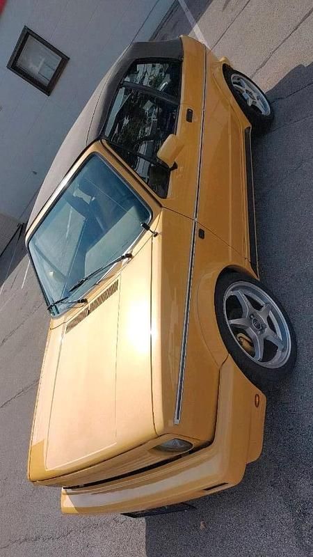 Gelb Gebraucht 1992 VW Golf Cabriolet Cabrio | 13.500 € - Bild 1/4