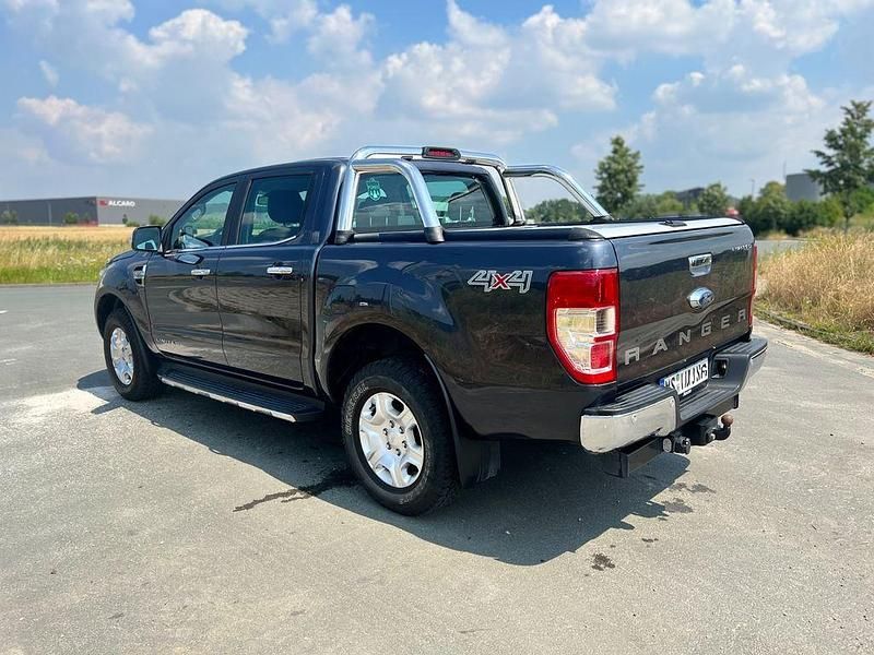 Gebraucht Ford Ranger Limited 200 PS (147 kW) 2016 Grau Pickup
